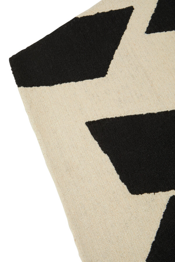 Bosie Milana Small Black and White Geometric Rug