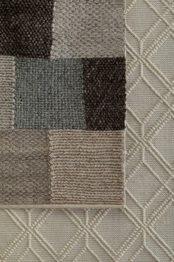 Bosie Jango Small Grid Design Rug