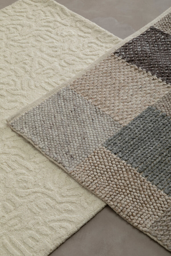 Bosie Jango Small Geometric Iovry Rug