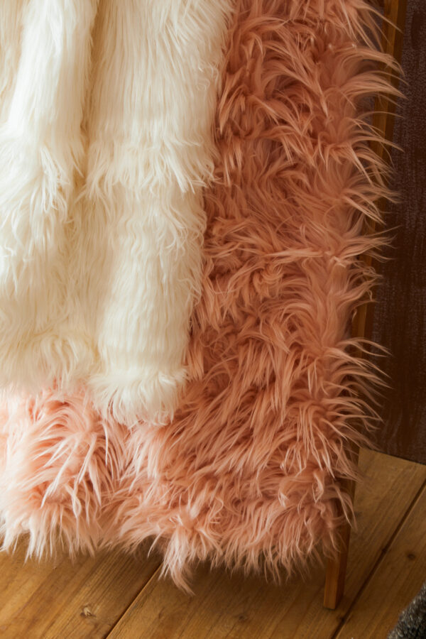 Bosie Lamina Pink Faux Fur Throw