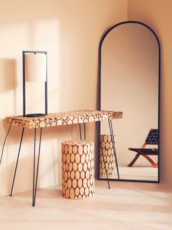 Lara Black Metal Table Lamp with Grey Shade