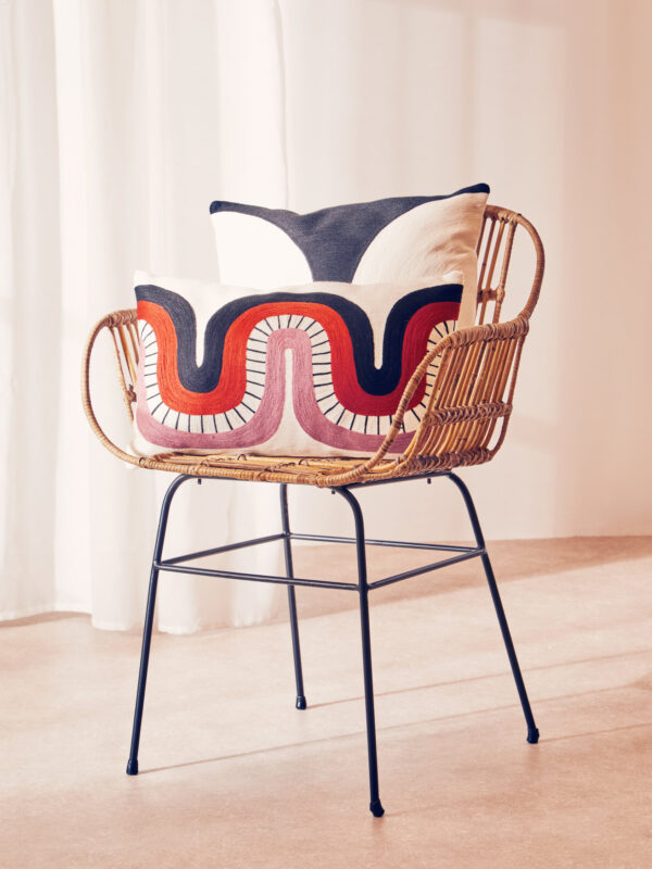 Bosie Ozella Black And White Semi Circular Design Cushion