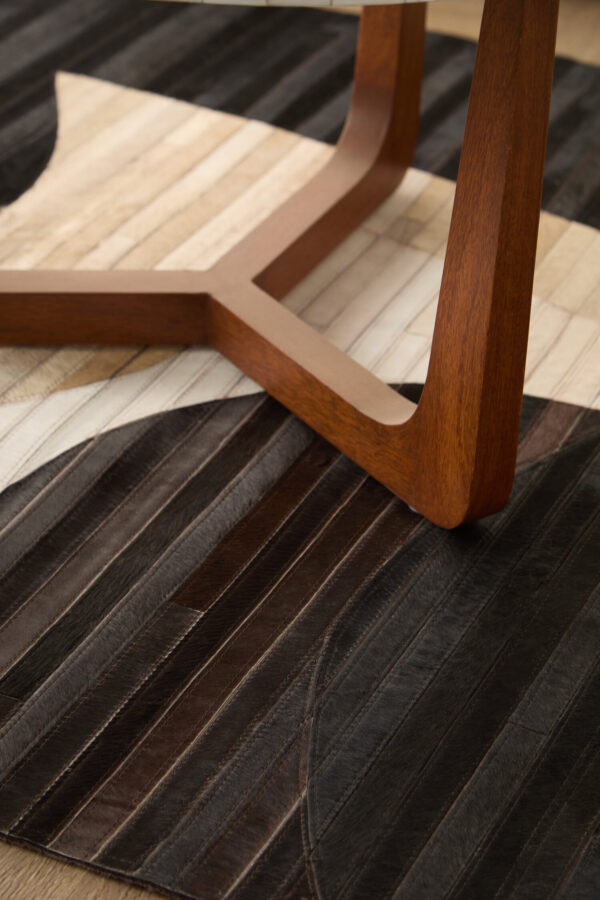 Bosie Safira Small Abstract Hair On Leather Rug