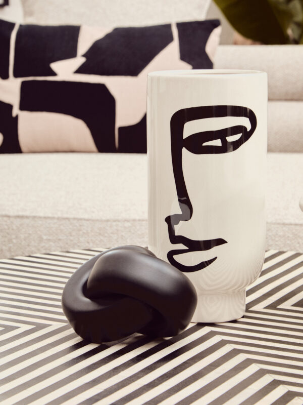 Bosie Ozella  Rectangular Natural and Black Cushion
