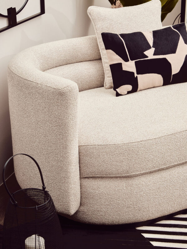 Oratino Ivory Linen 3 Seater Curved Sofa