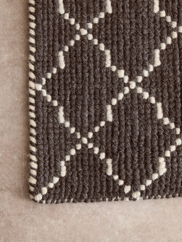 Bosie Kensington Townhouse Large Diamond Lattice Rug