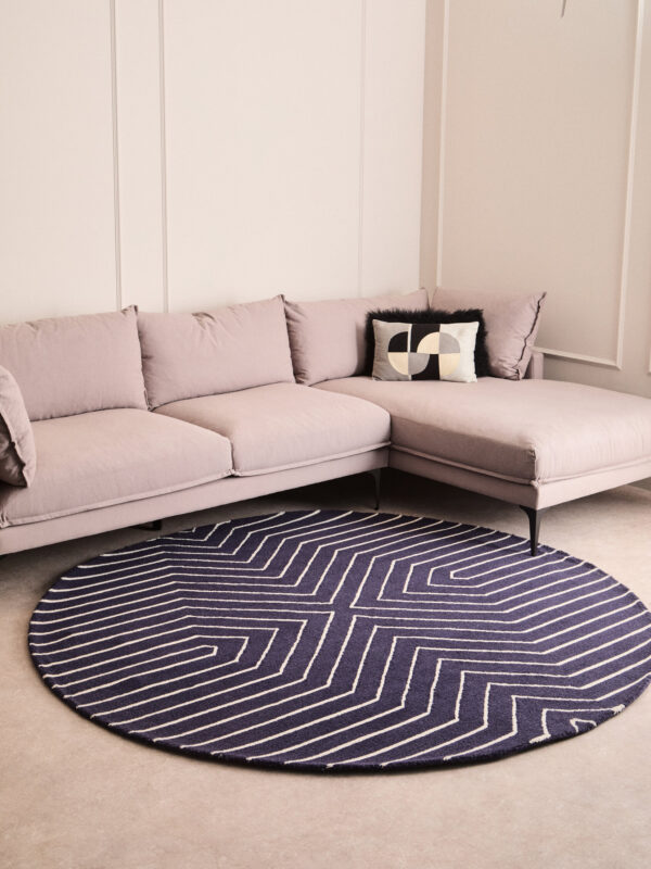 Bosie Moyo Blue And White Round Rug