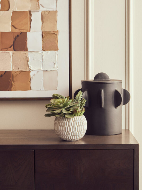 Prato Large Round Textured Black Box
