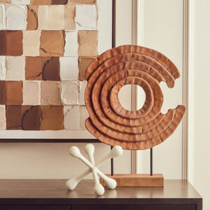 Prato Ivory Finish Jack Sculpture