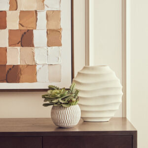 Mira Small Ivory Finish Rippled Round Vase