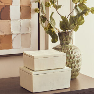 Mira Small Ivory Finish Rippled Box