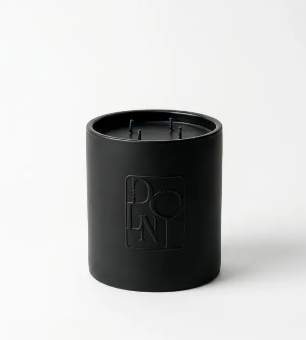 Dolni XL Black Ceramic 2200g Tuberose & Sandalwood Candle