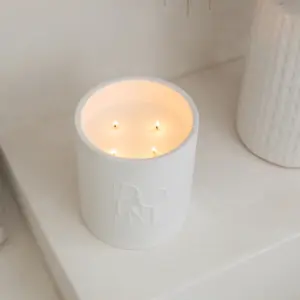 Dolni XL White Ceramic 2200g Amber & Patchouli Candle