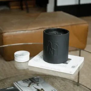 Dolni XL Black Ceramic 2200g Tuberose & Sandalwood Candle