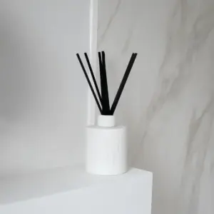 Dolni Large White Ceramic 500ml Reed Diffuser