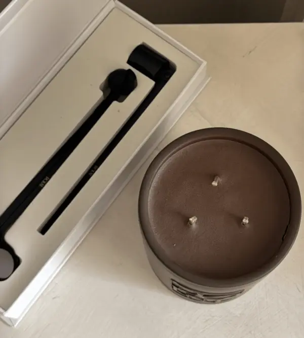 Dolni Large Brown Ceramic 600g Tobacco & Oud Candle