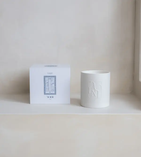 Dolni XL White Ceramic 2200g Amber & Patchouli Candle