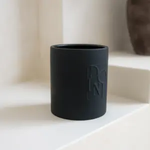 Dolni XL Black Ceramic 2200g Tuberose & Sandalwood Candle