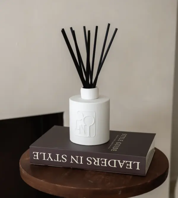 Dolni Large White Ceramic 500ml Reed Diffuser